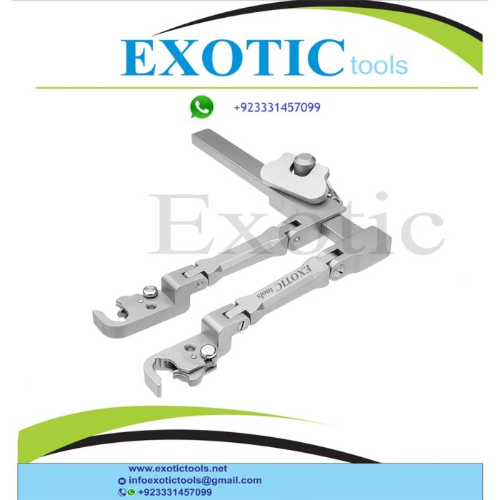 Step Over Side Load Retractor